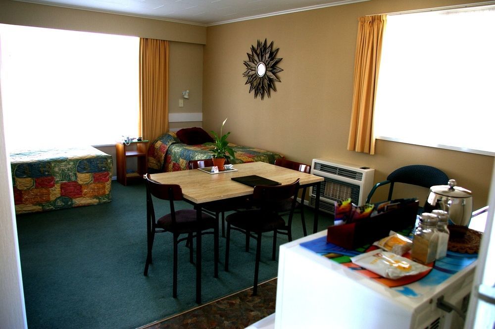 Totara Lodge Motel Levin Luaran gambar