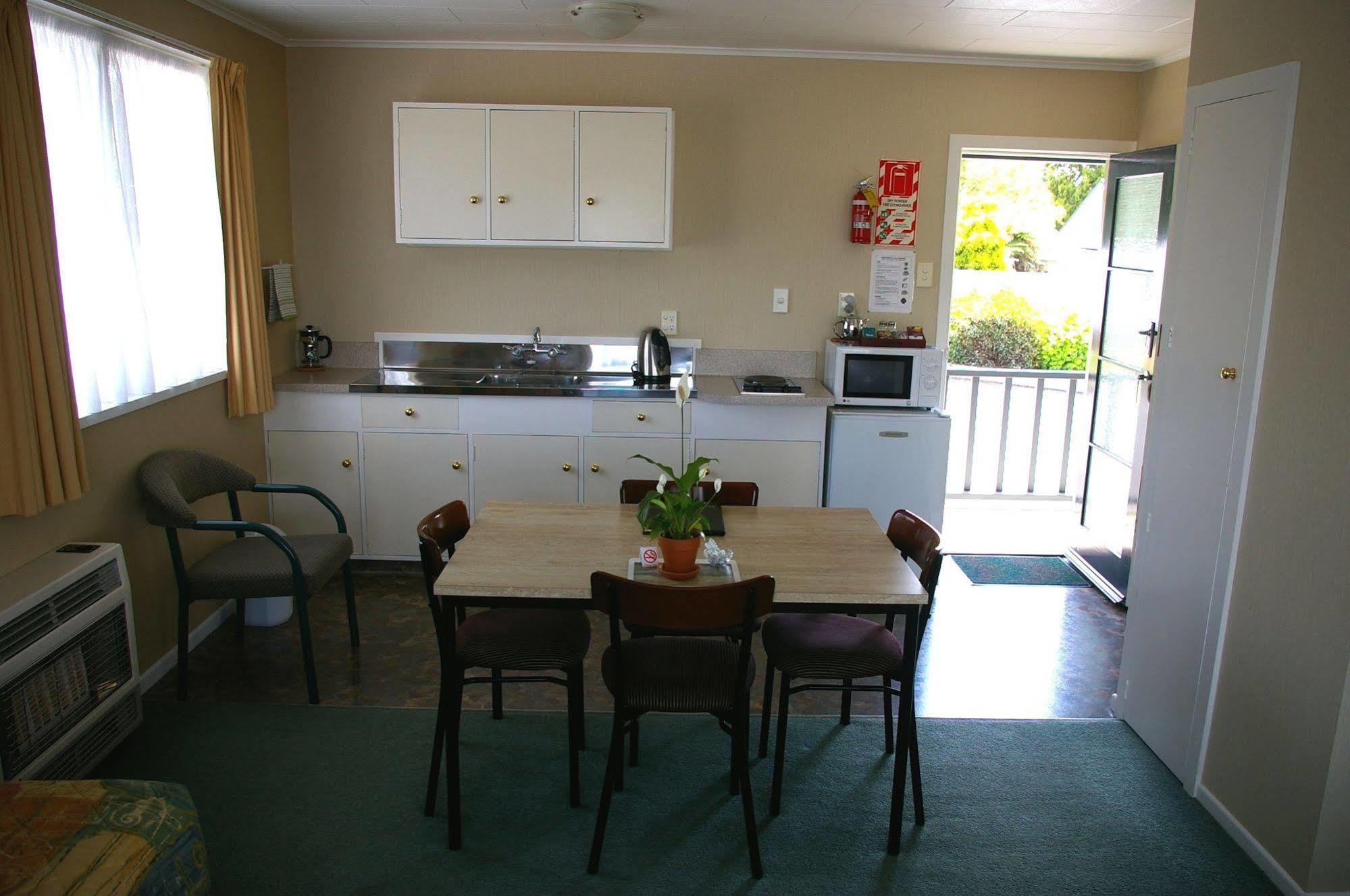 Totara Lodge Motel Levin Luaran gambar